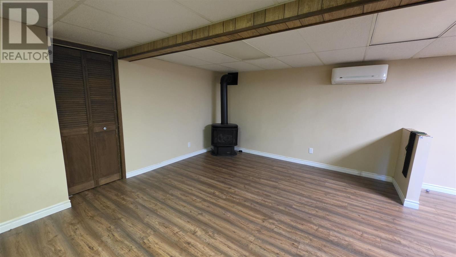 78 Chartwell DR - 33