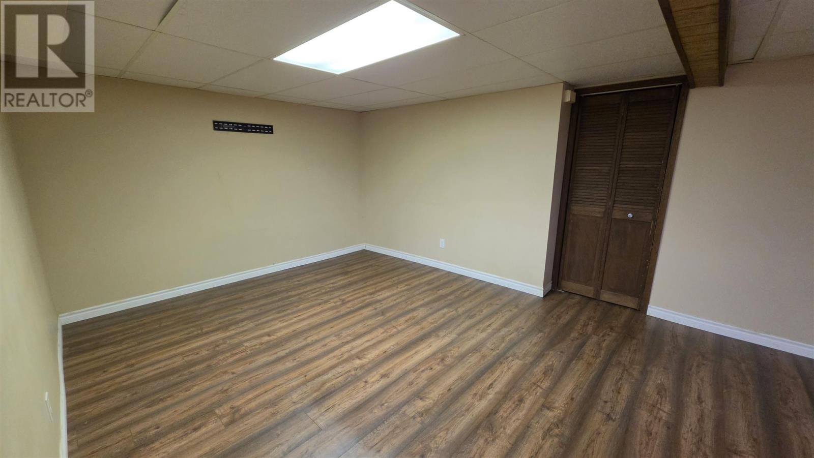78 Chartwell DR - 31