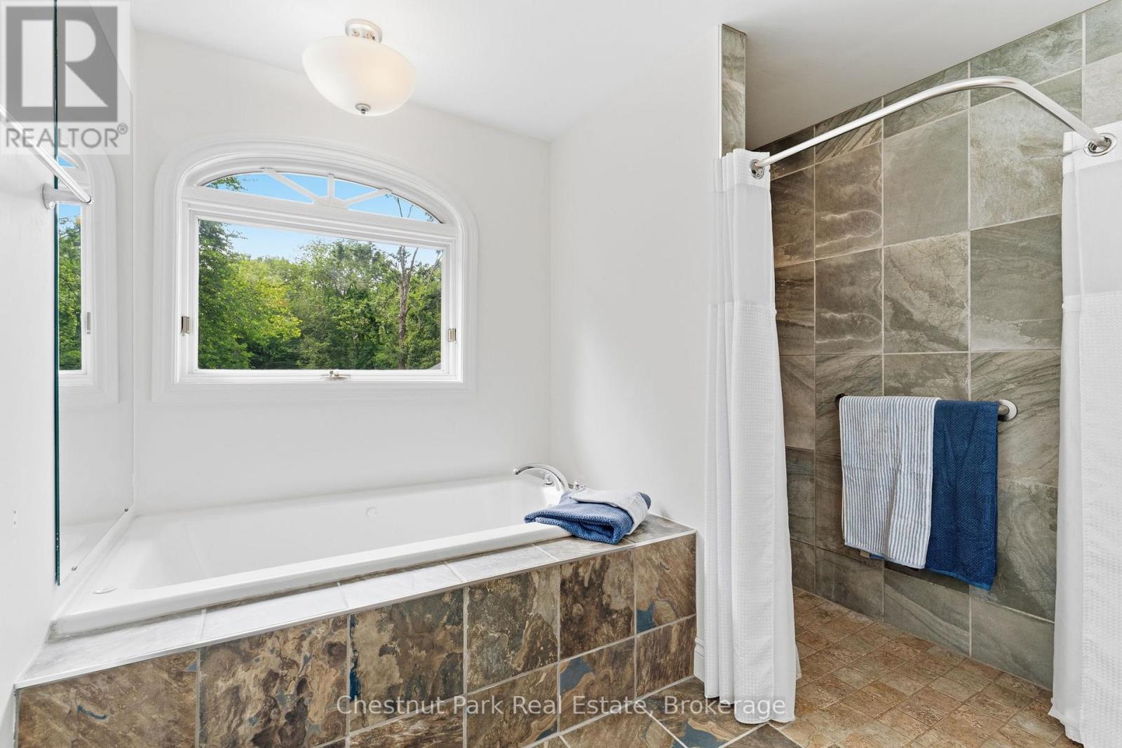 75 GLENDALE ROAD - Image 29