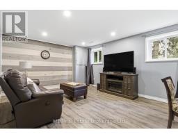 114 Angelica Street, Centre Wellington, ON N1M2Z6 Photo 25