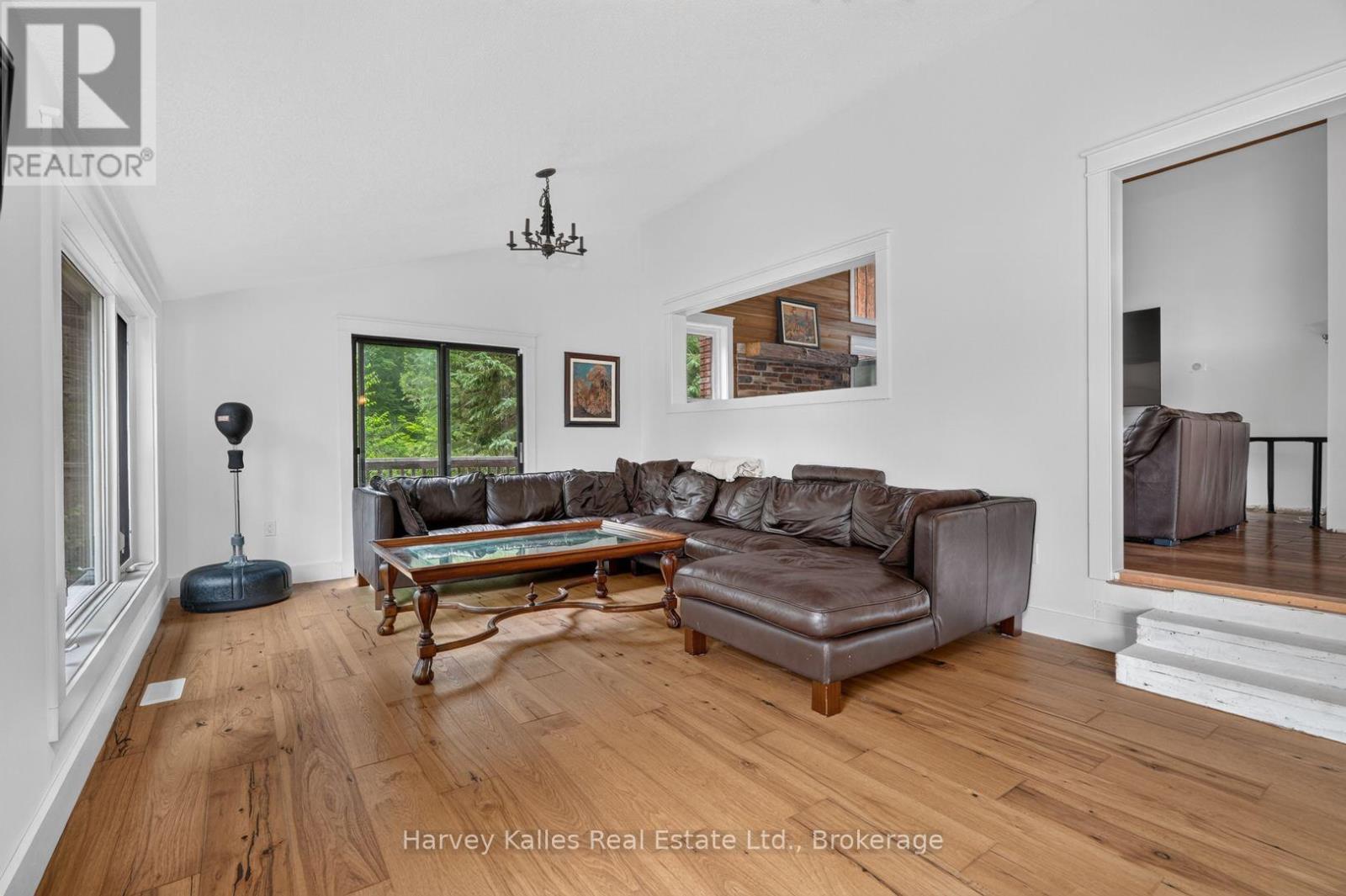 18 FERRIS ROAD - Image 15