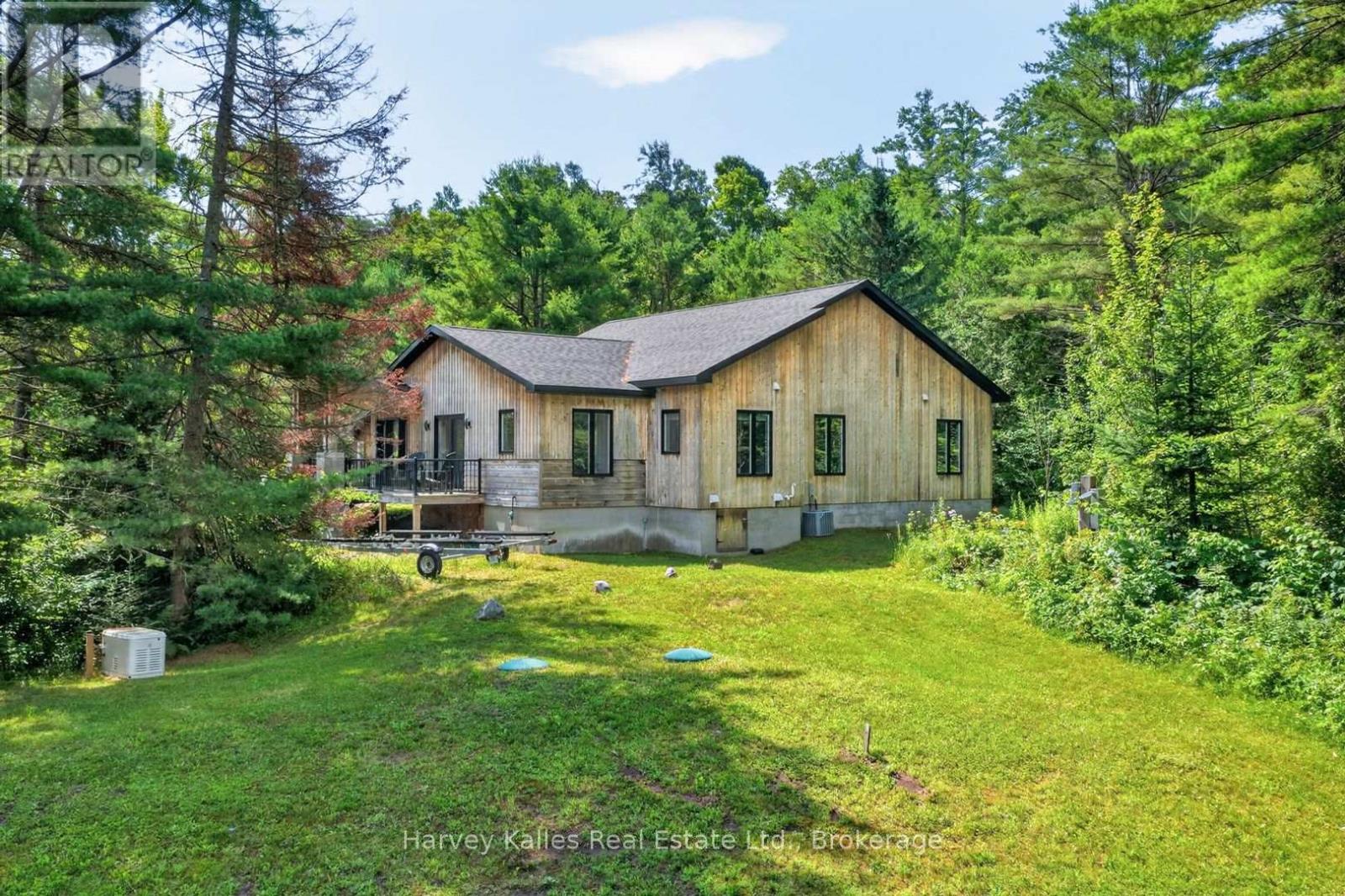 18 FERRIS ROAD - 48