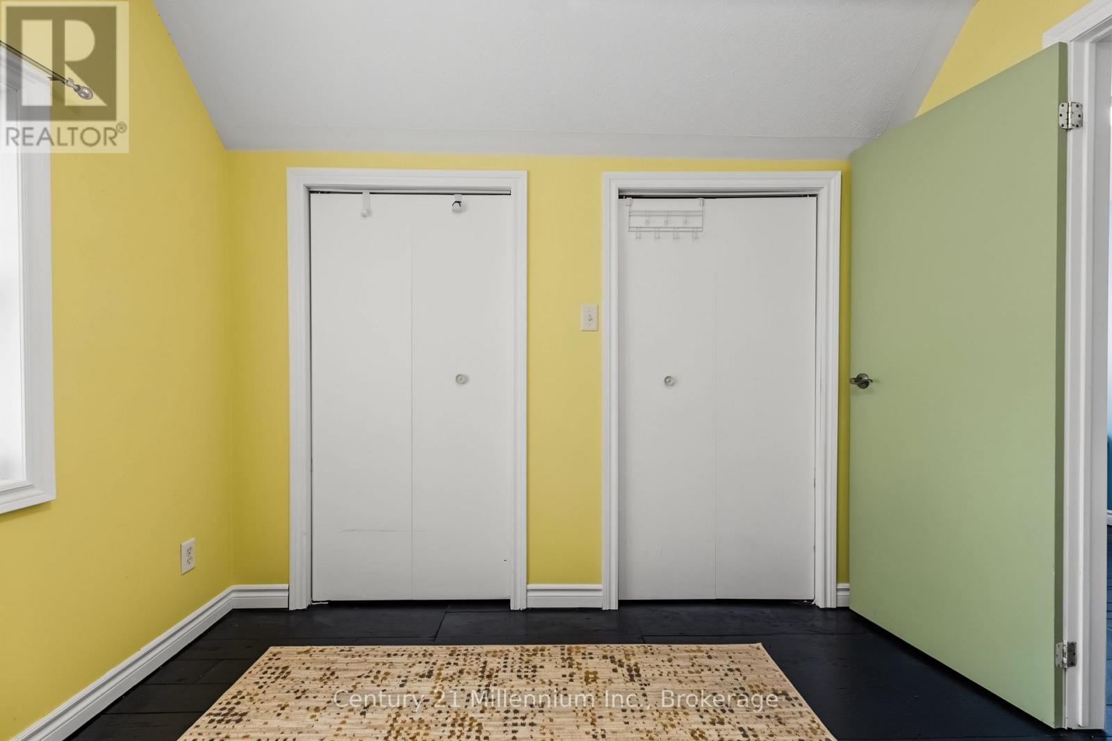 355 SPENCE STREET - 31