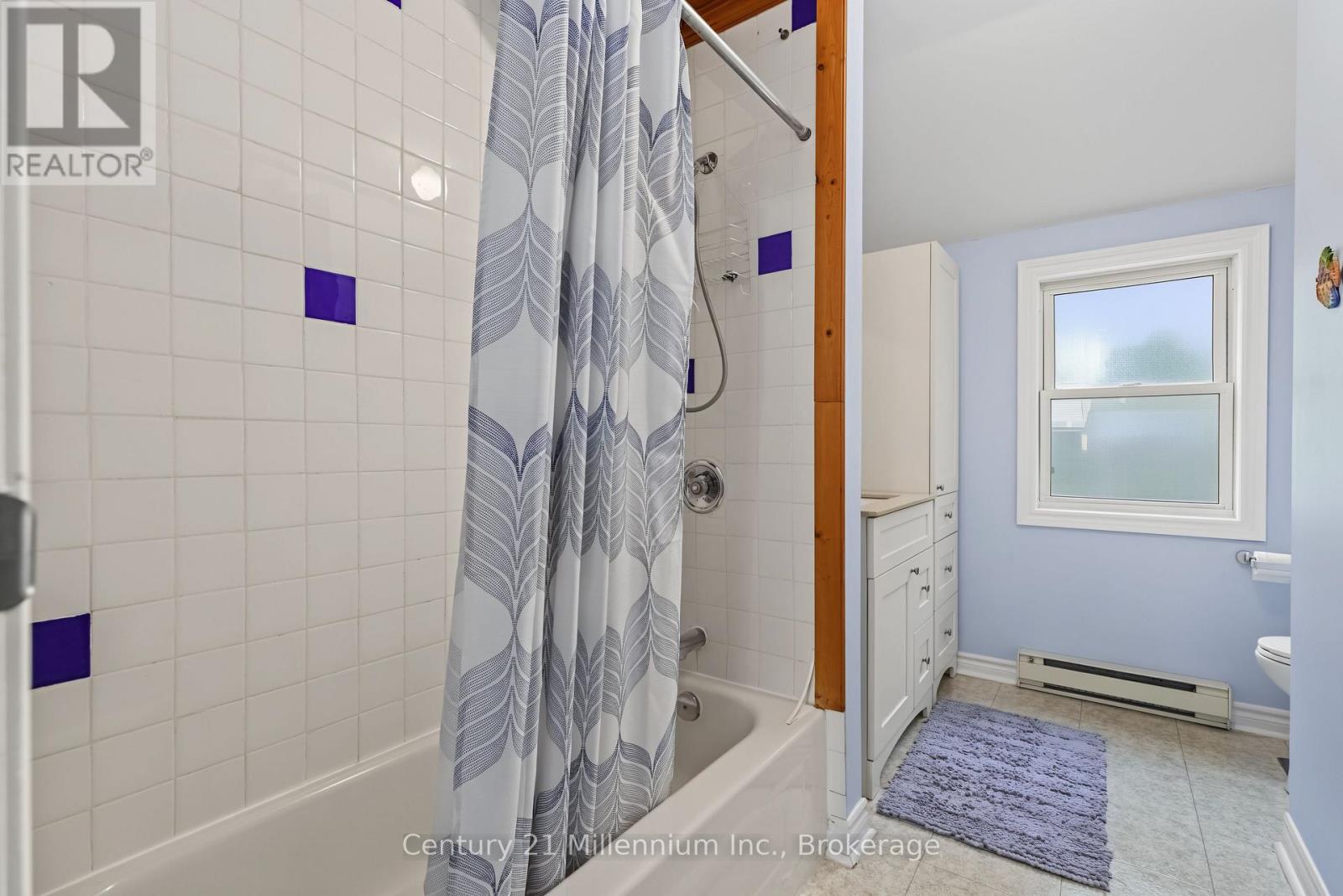 355 SPENCE STREET - 33