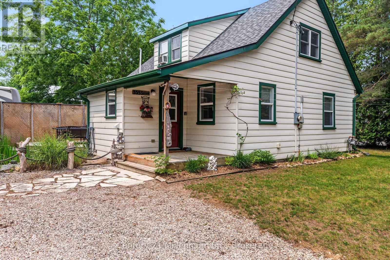 355 SPENCE STREET - 45