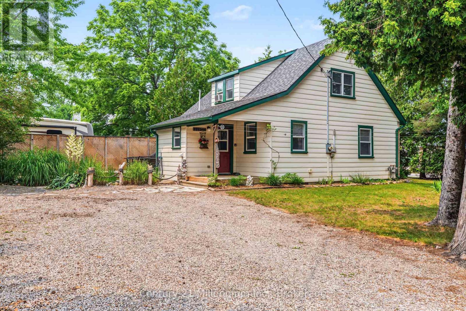 355 SPENCE STREET - 46