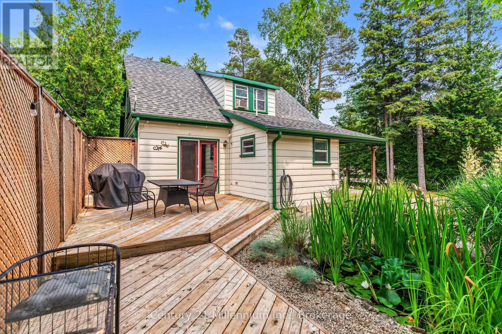 355 SPENCE STREET - 6