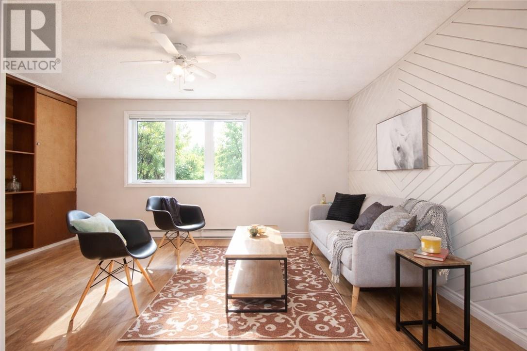 2288 Muriel Crescent - 23