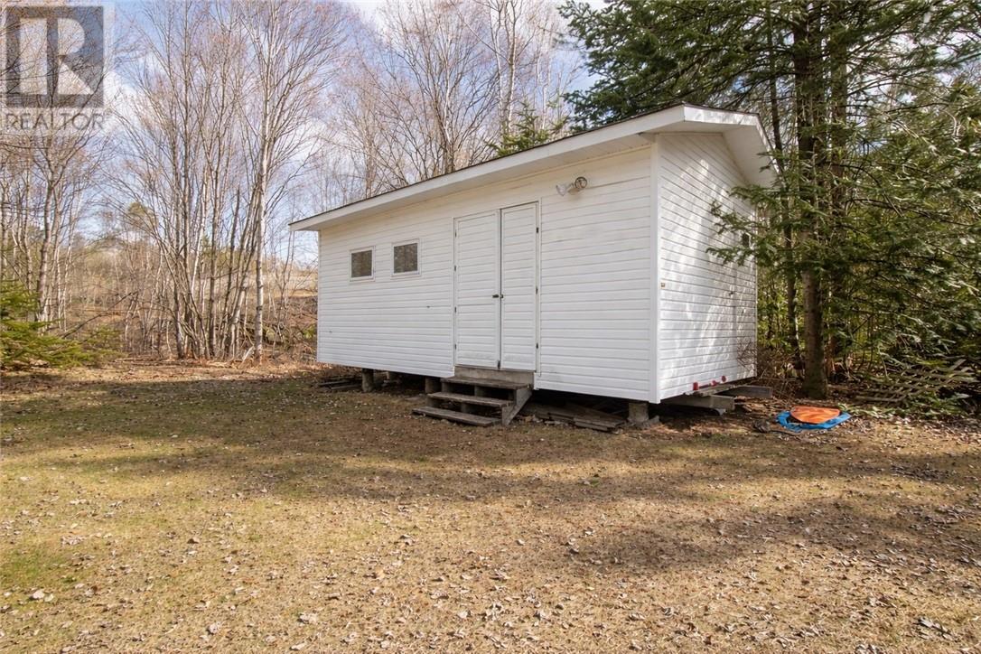 2288 Muriel Crescent - 39
