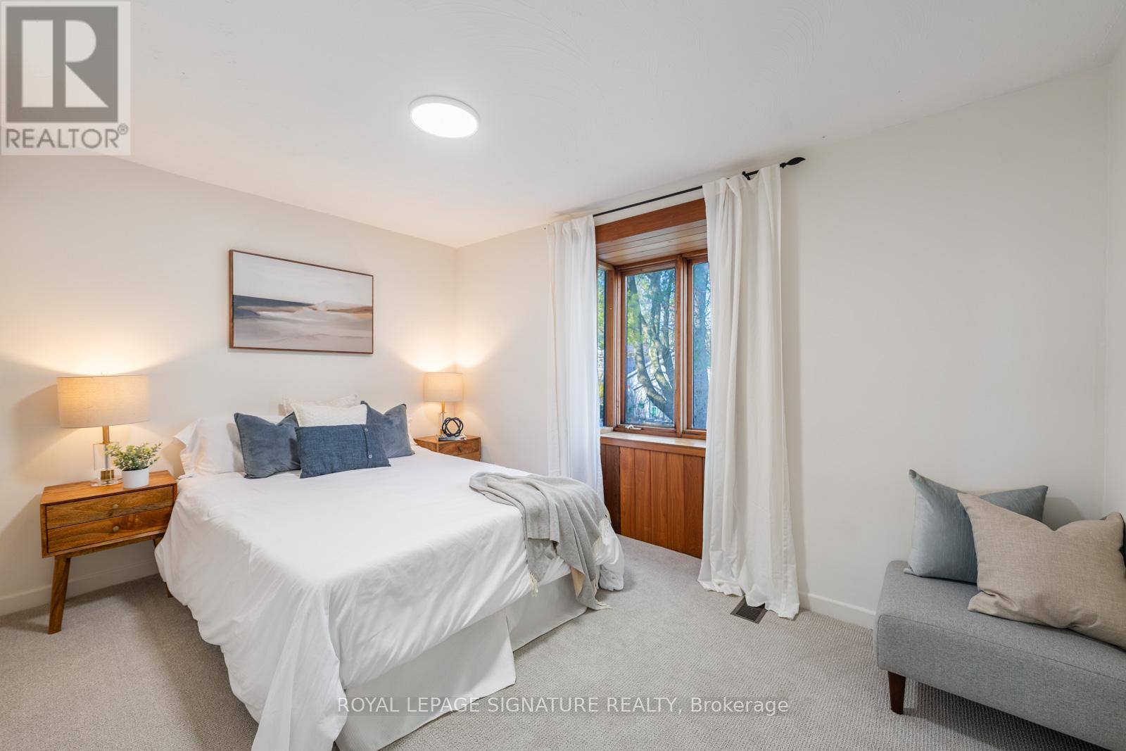 164 RHODES AVENUE - Image 18