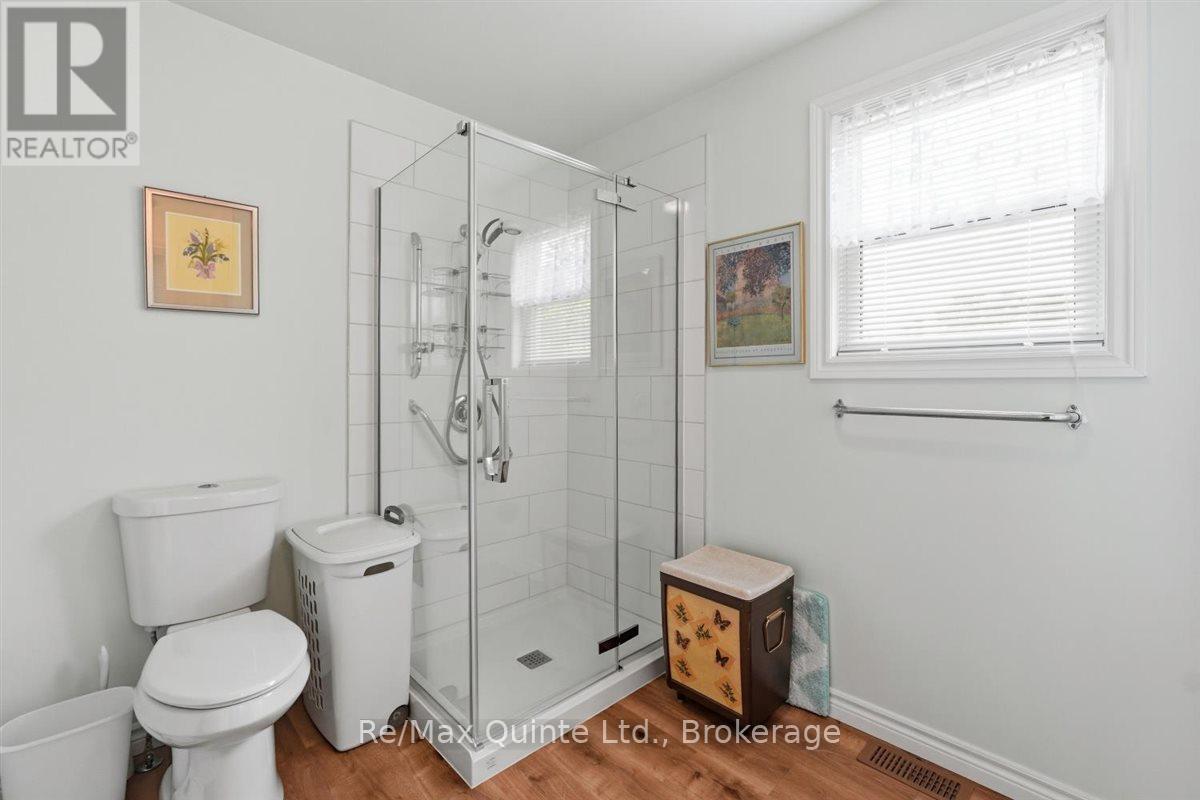 54 CENTENNIAL LANE - 16