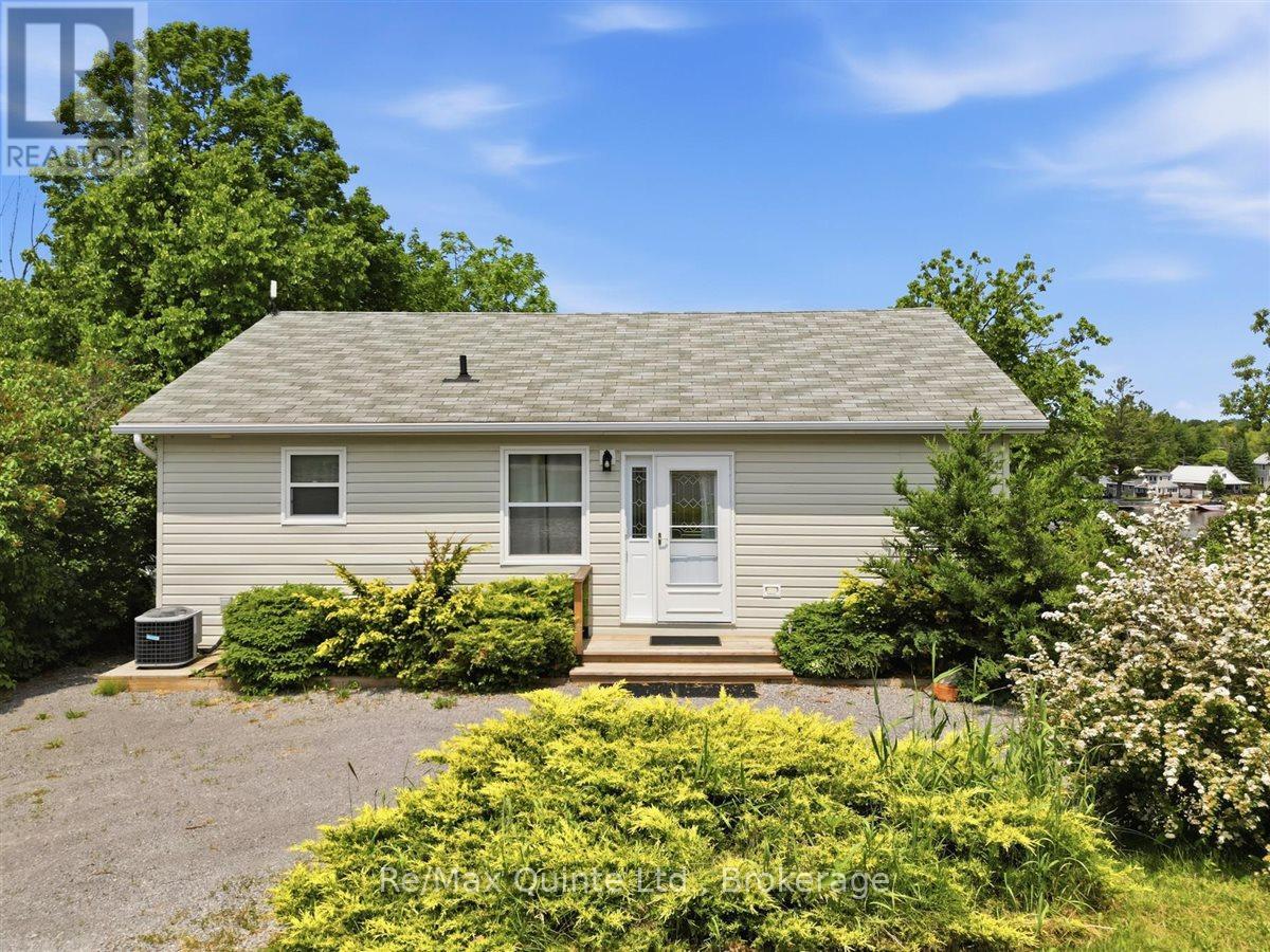 54 CENTENNIAL LANE - 2