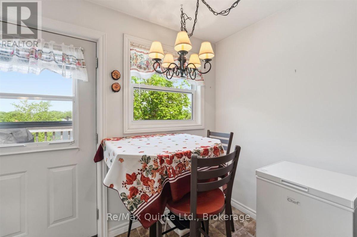 54 CENTENNIAL LANE - 8