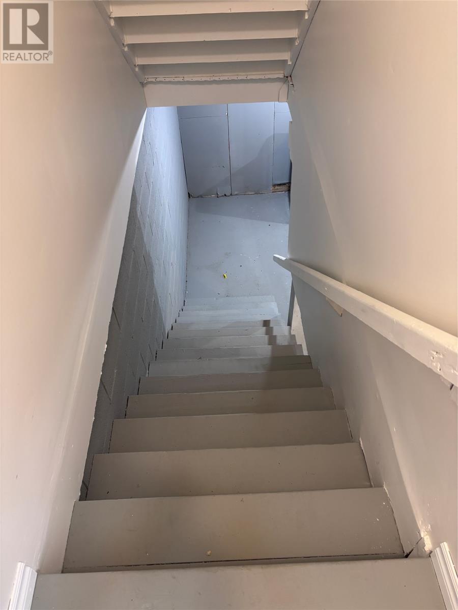 85 Cumberland Crescent thumbnail 13