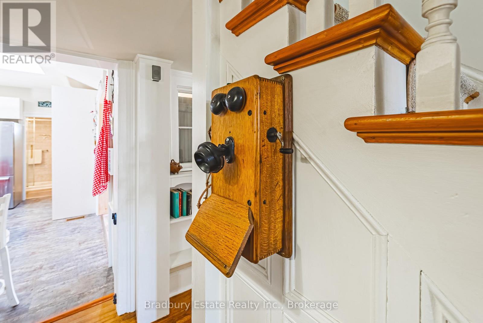670 MOUNT PLEASANT ROAD - 36