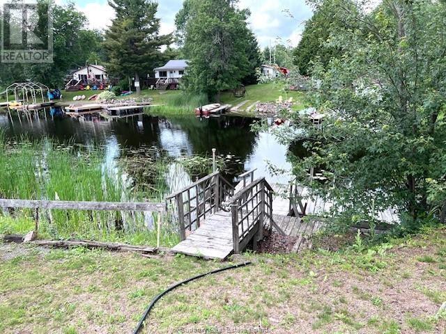 320 Clouthier Road - 13