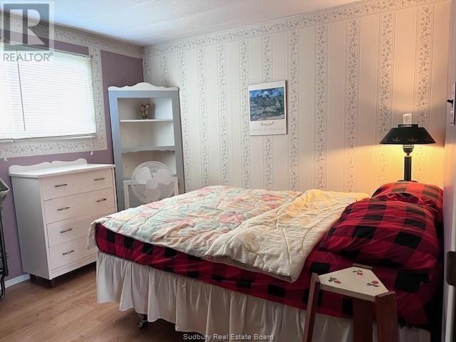 320 Clouthier Road - 8