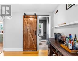 Family room - 15085 Highway 1, Wilmot, NS B0P1W0 Photo 12
