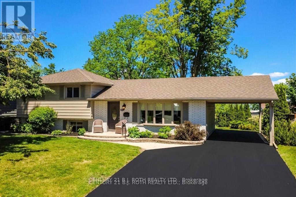 424 JAMIESON DRIVE - 1