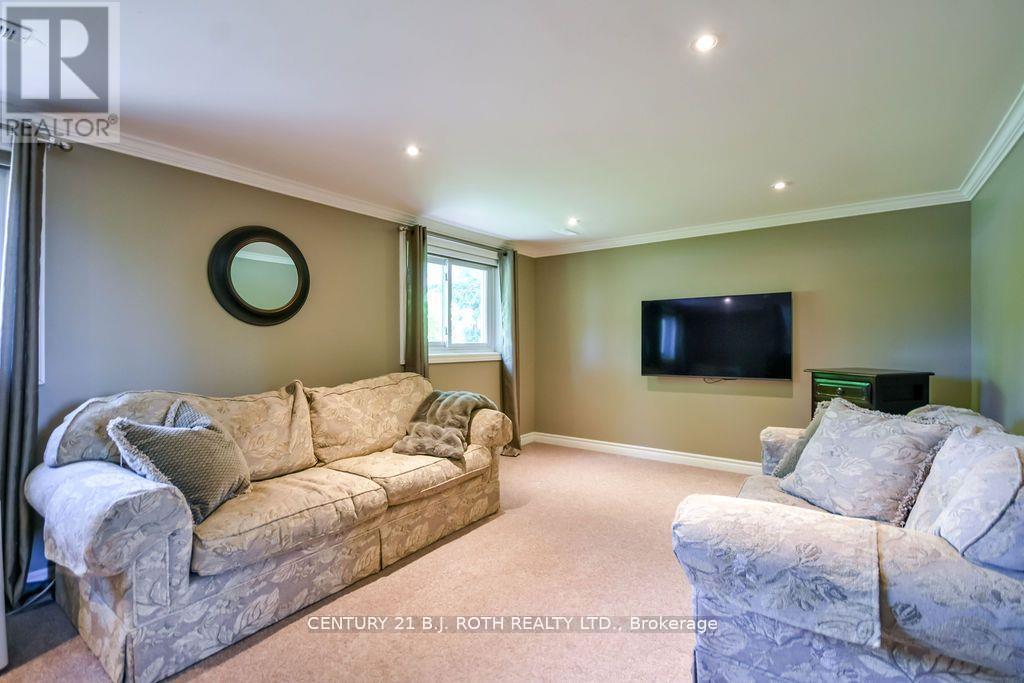 424 JAMIESON DRIVE - 30