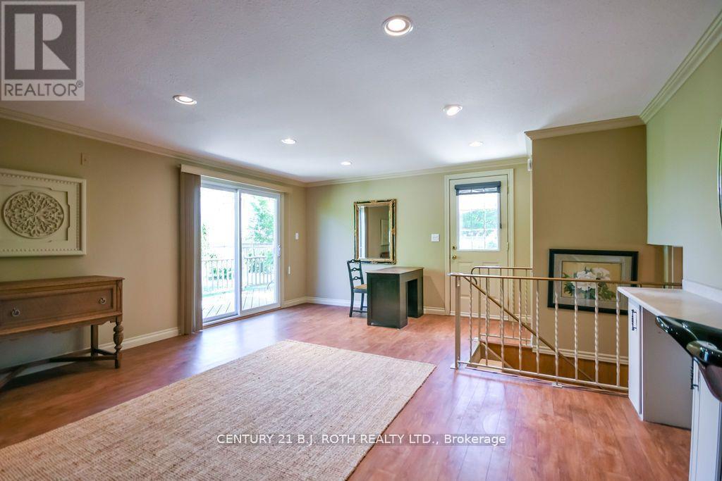 424 JAMIESON DRIVE - 36