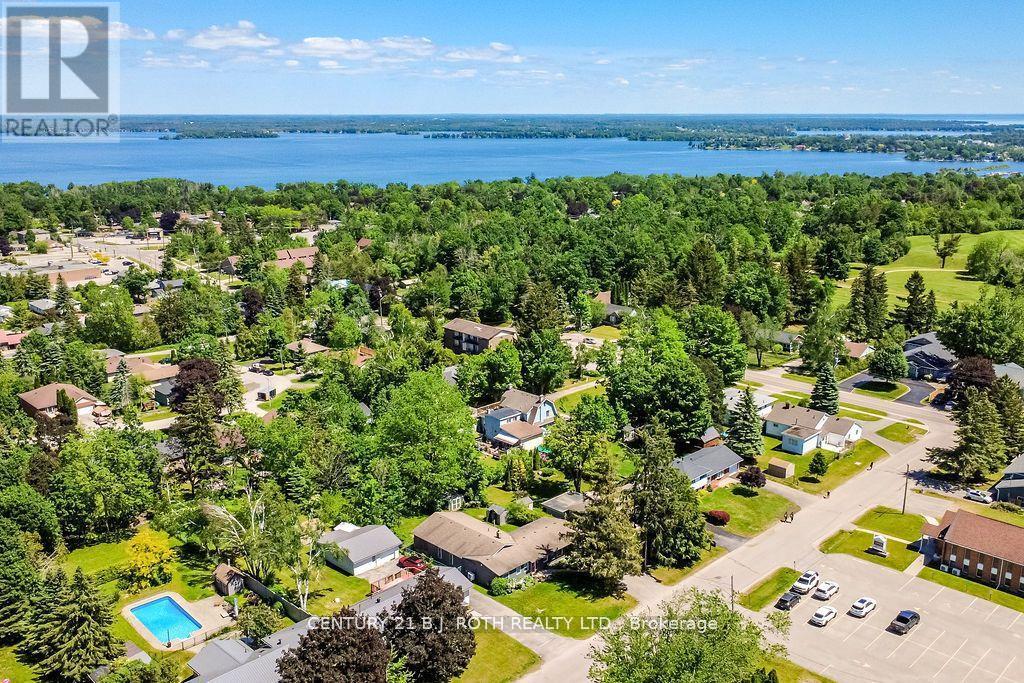 424 JAMIESON DRIVE - 47