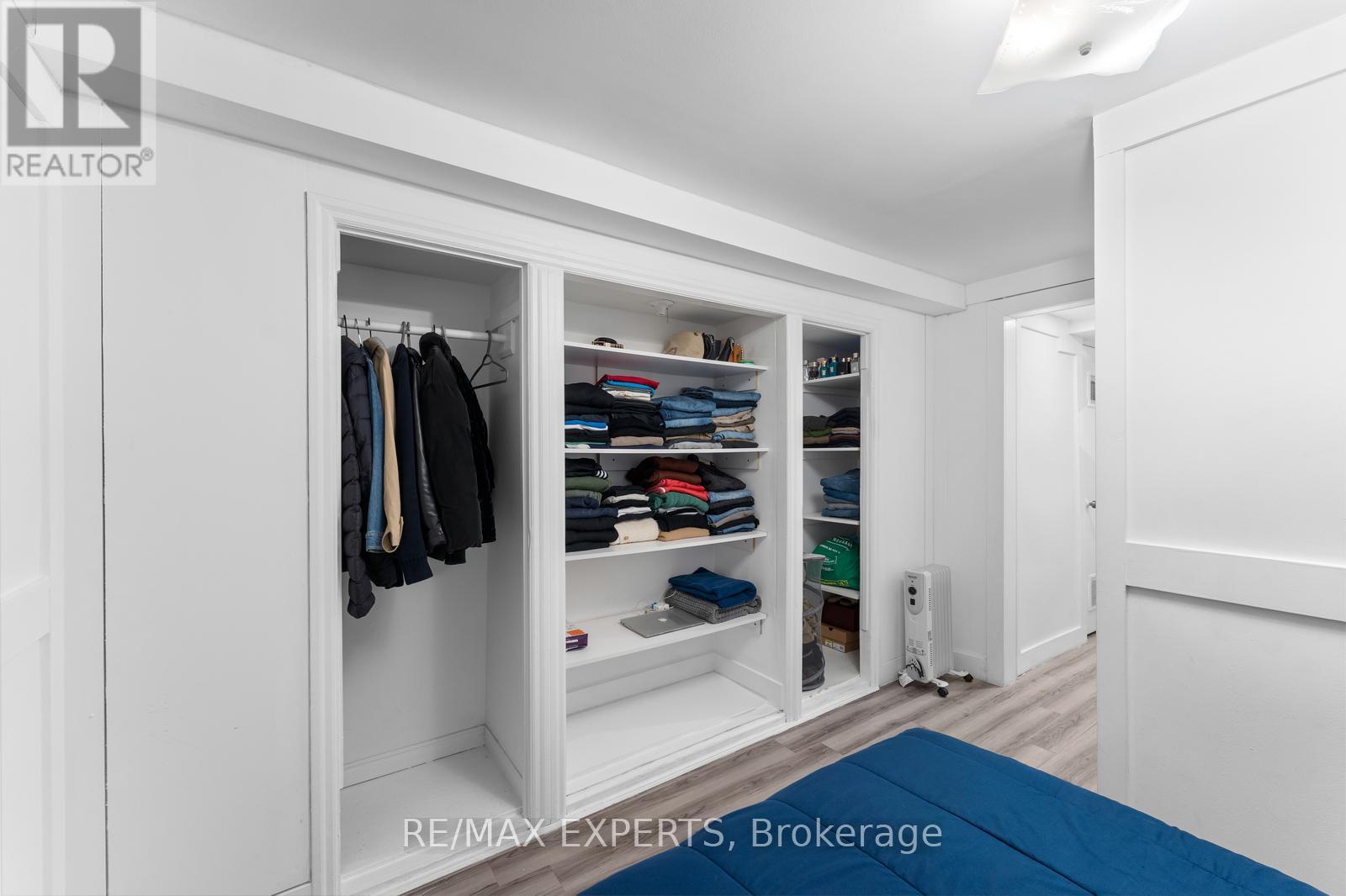 142 KING STREET E - 24