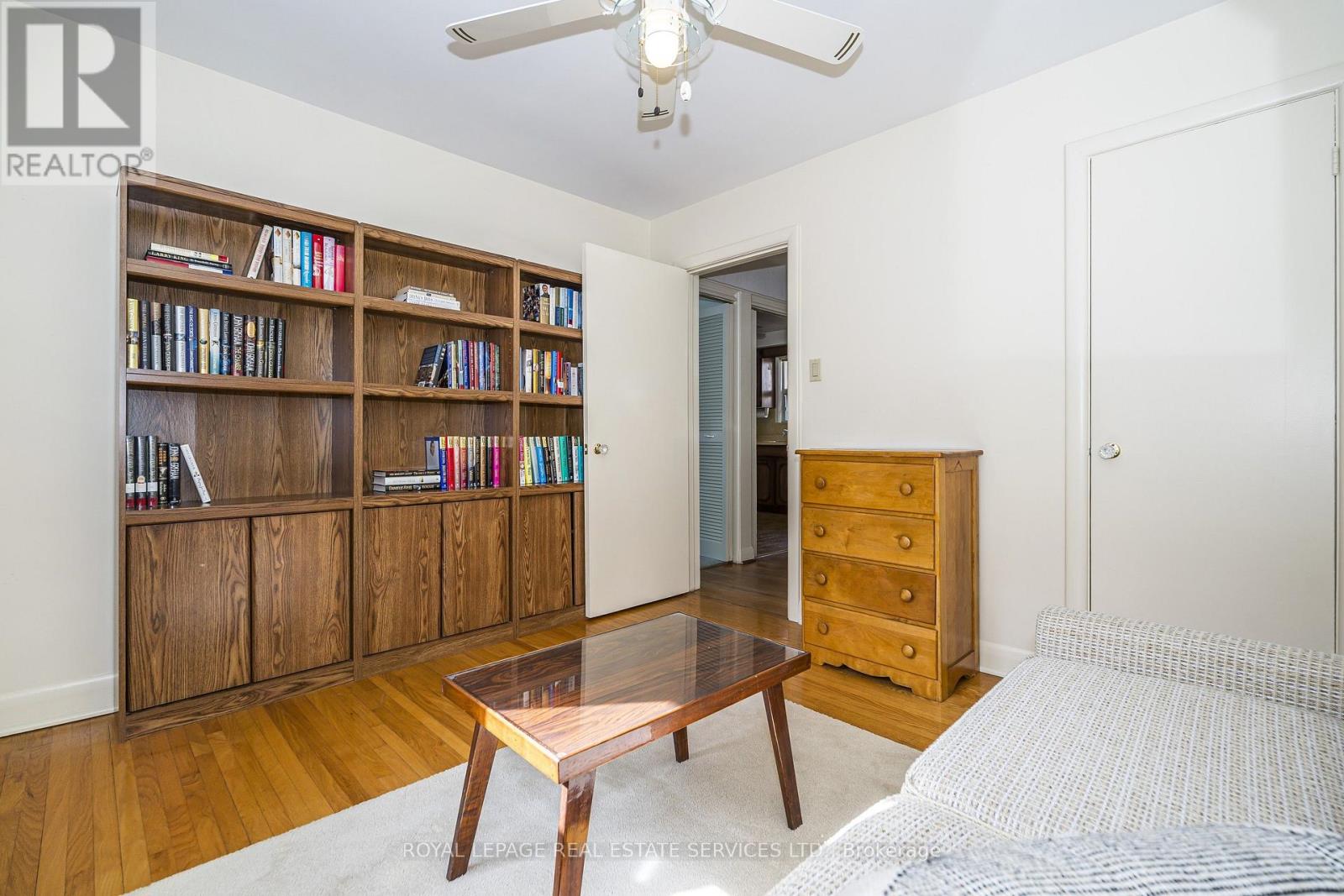 8 BURWOOD ROAD - 13
