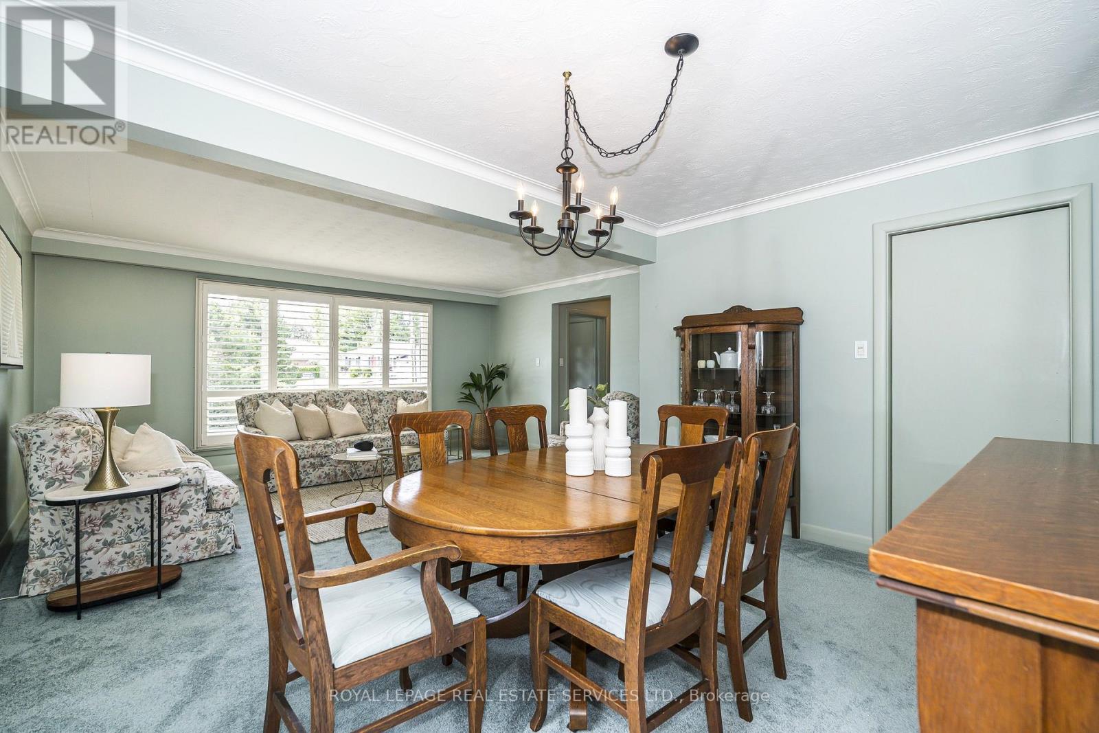 8 BURWOOD ROAD - 5
