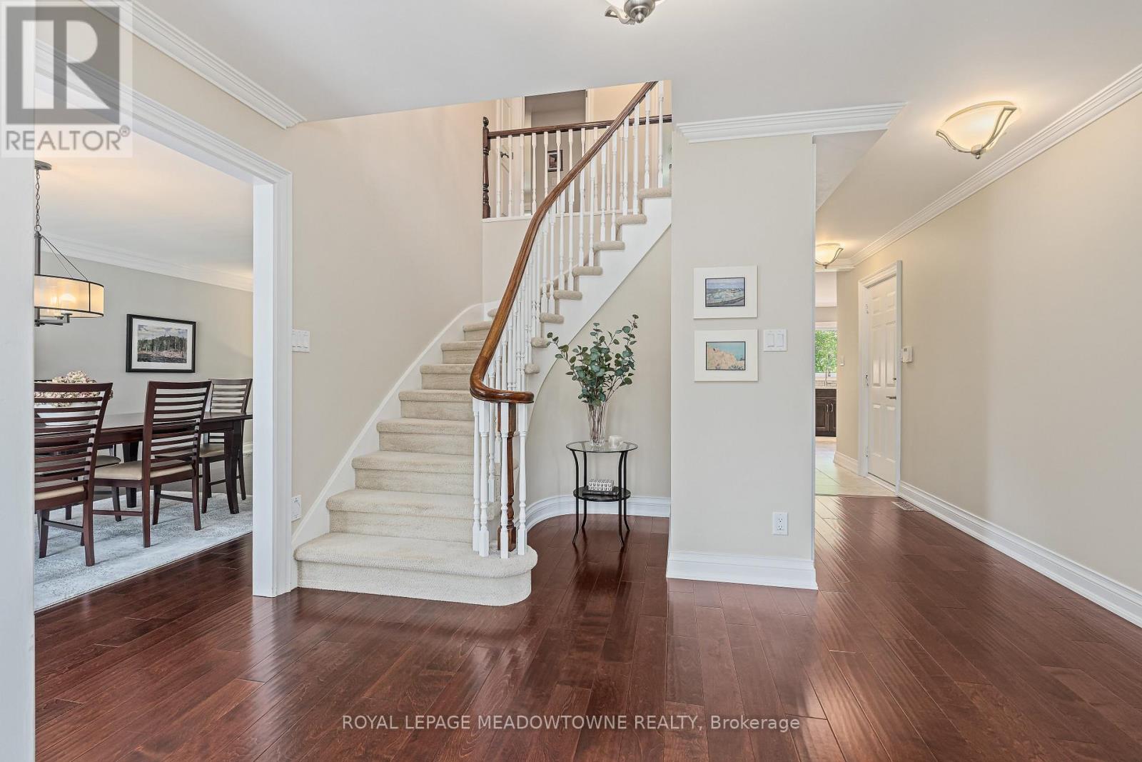 33 HESLOP COURT - 18