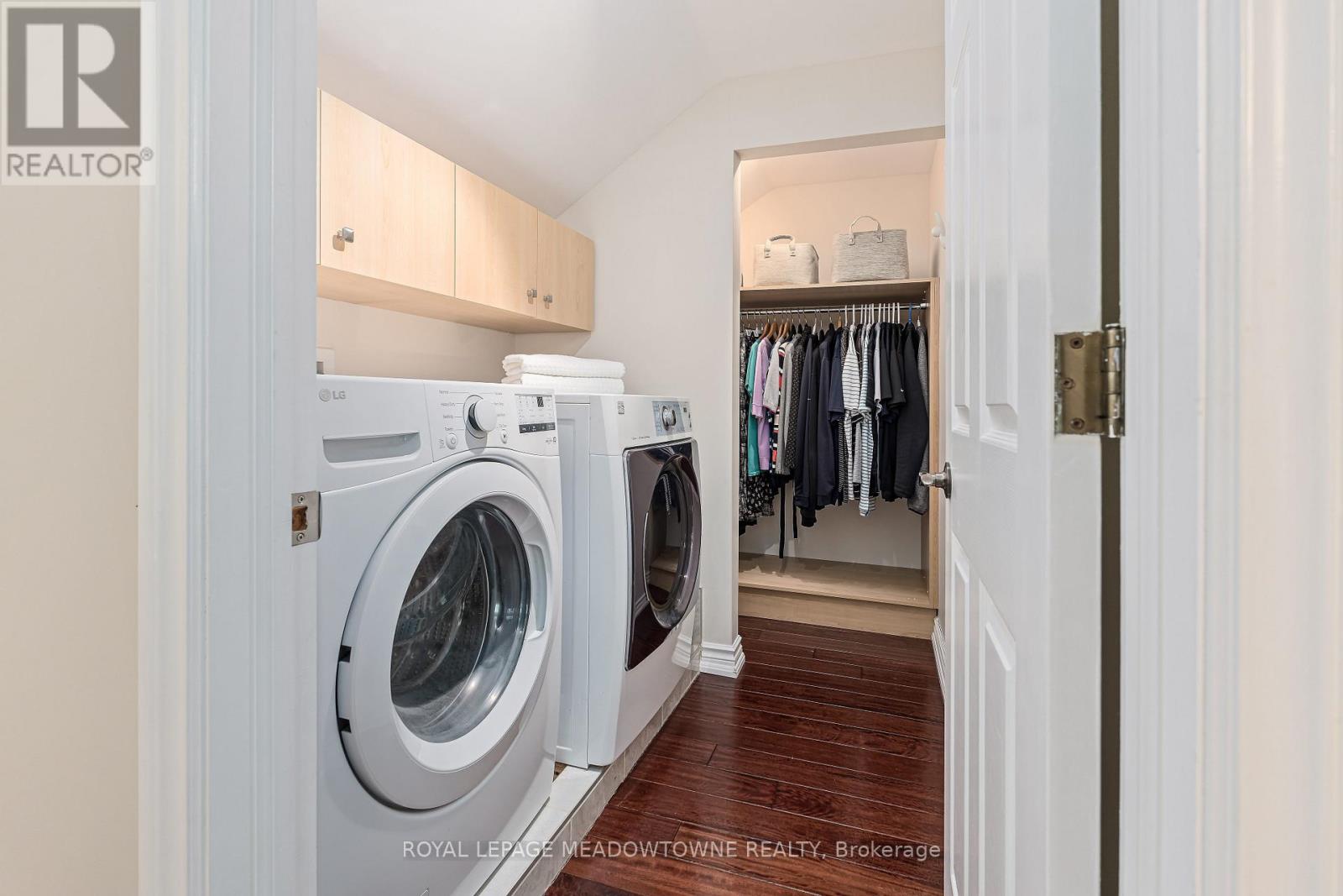 33 HESLOP COURT - 22