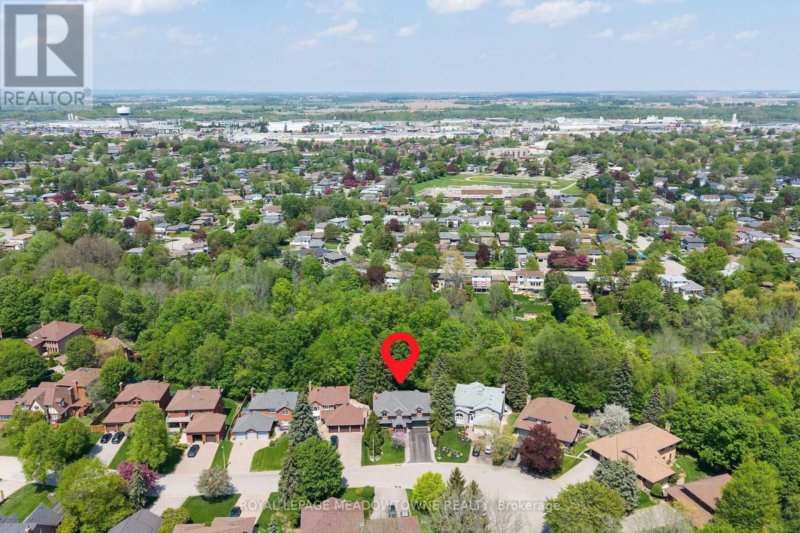 33 HESLOP COURT - 39