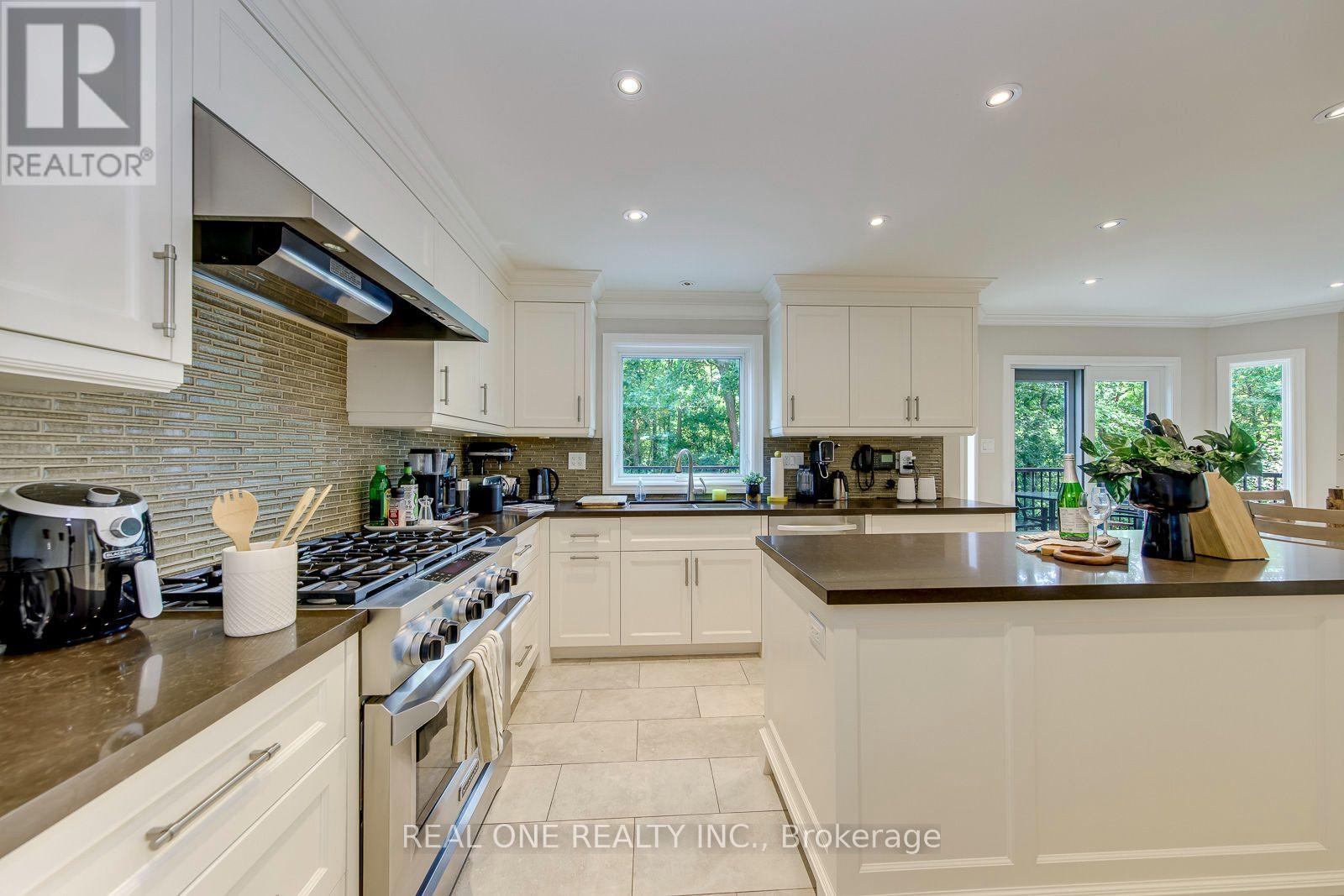 395 MARCH CRESCENT - Image 15