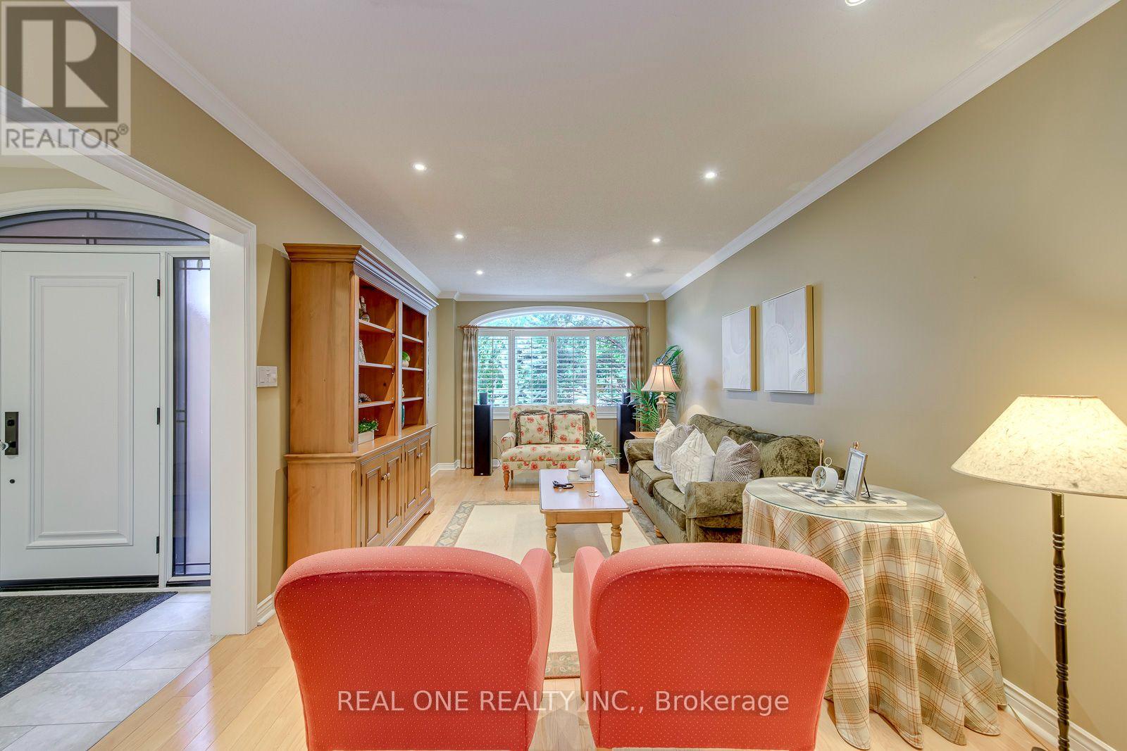 395 MARCH CRESCENT - Image 6