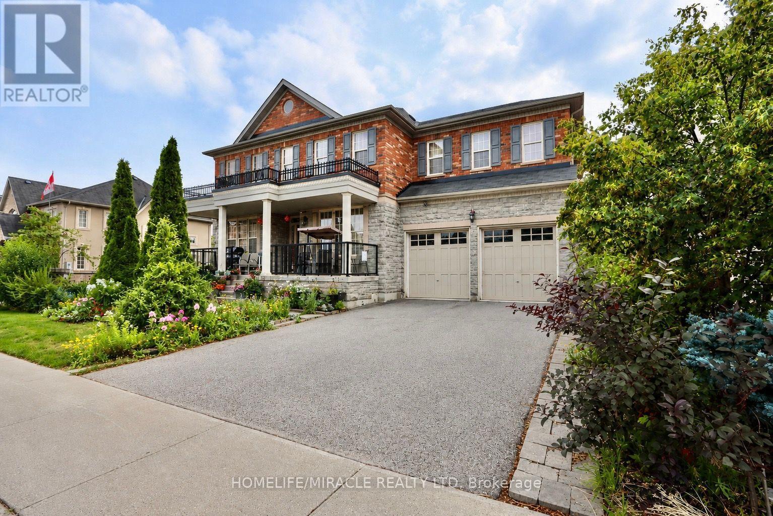 114 BLOOMSBURY AVENUE - 2