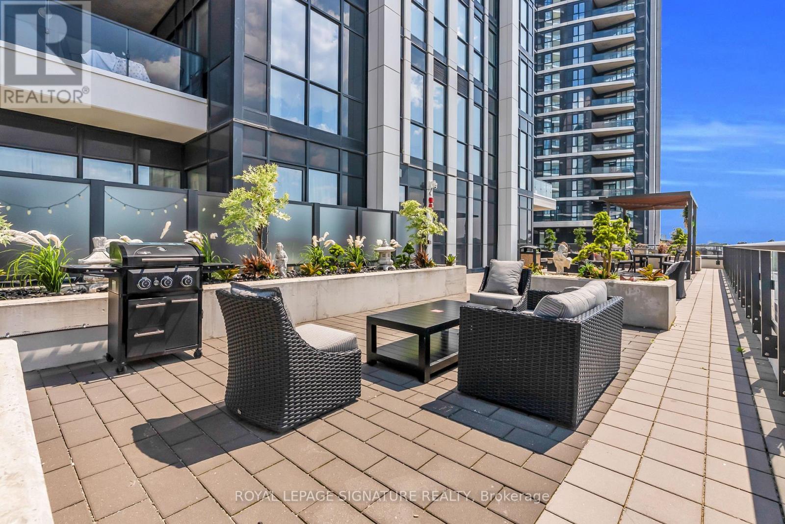 #218 35 WATERGARDEN DRIVE - Image 22