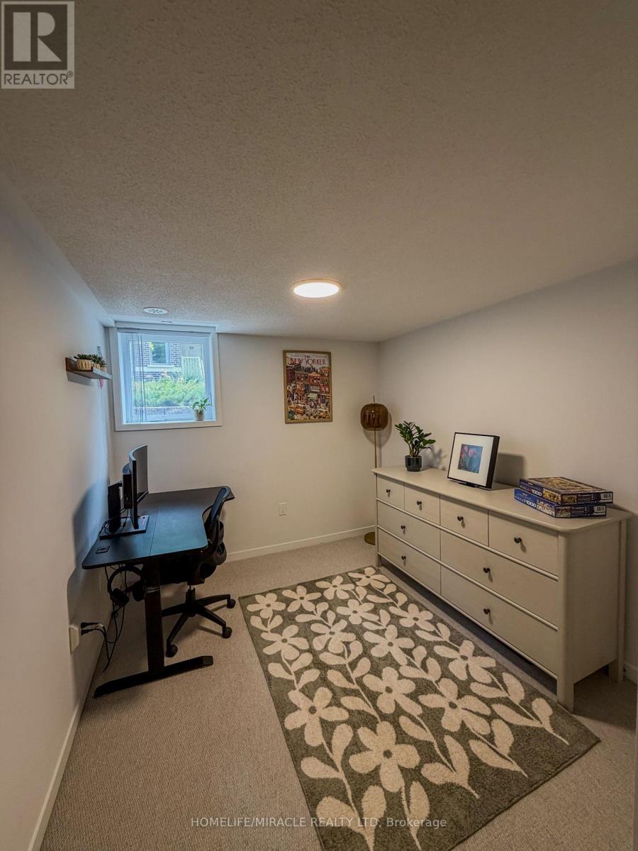 #87 20 WILLIAM JACKSON WAY - 36