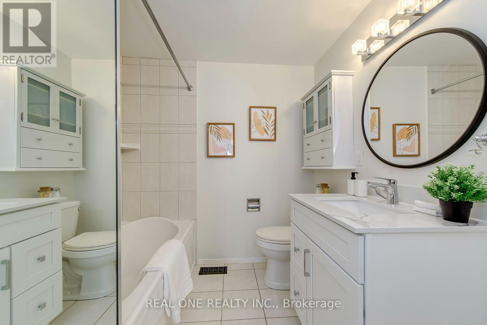 741 QUEENSBRIDGE DRIVE - Image 26