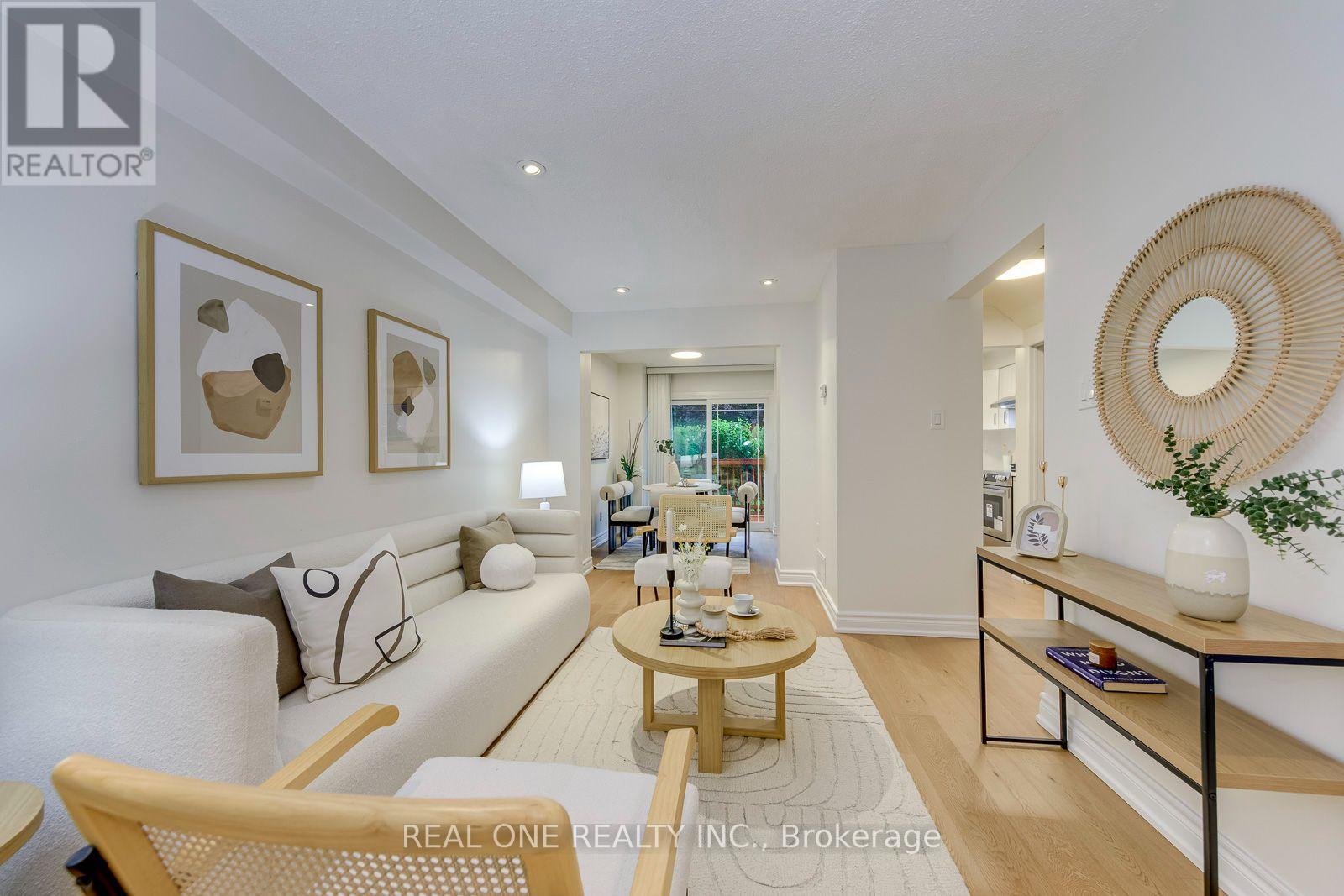 741 QUEENSBRIDGE DRIVE - Image 8