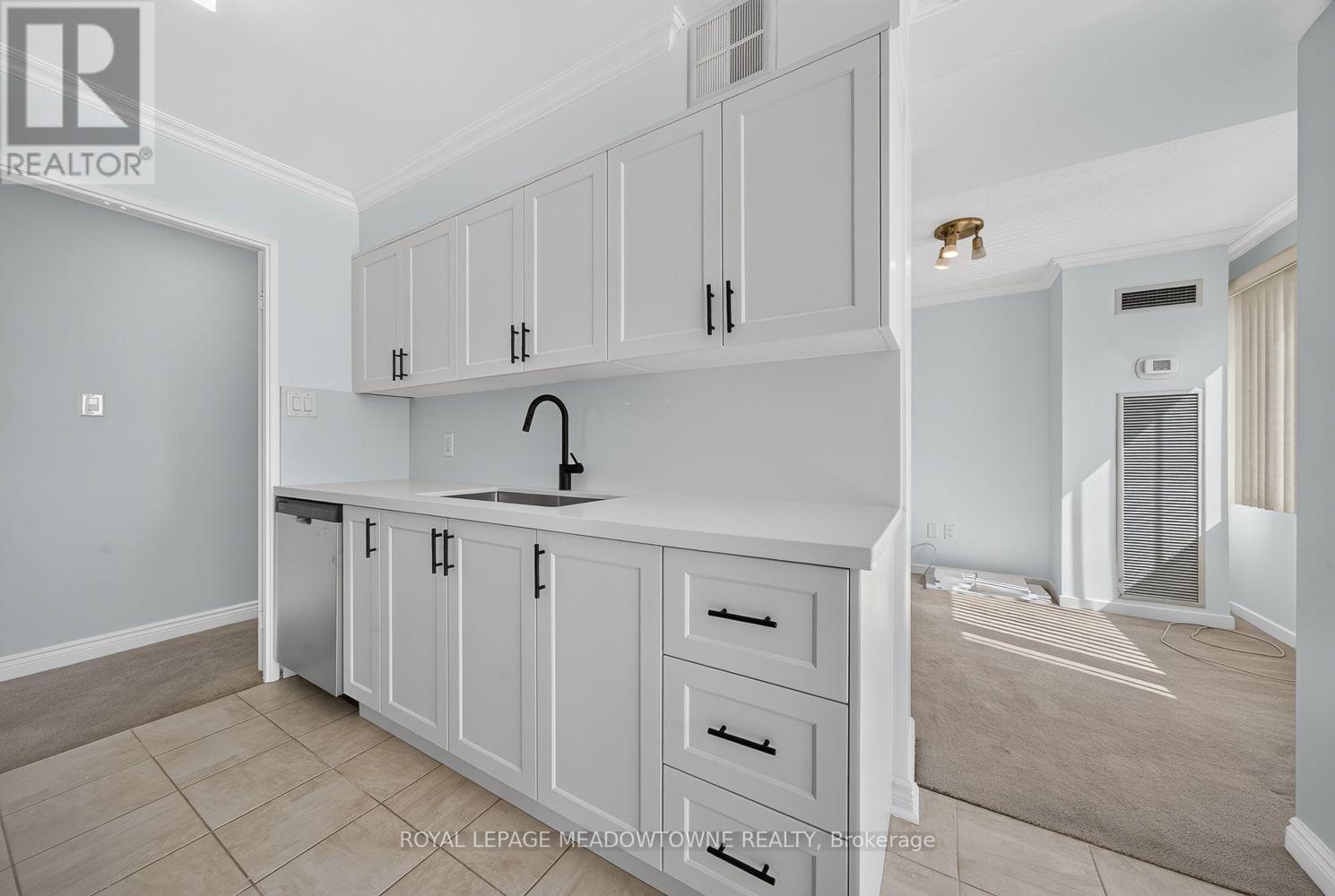 #1501 1580 MISSISSAUGA VALLEY BOULEVARD - Image 17