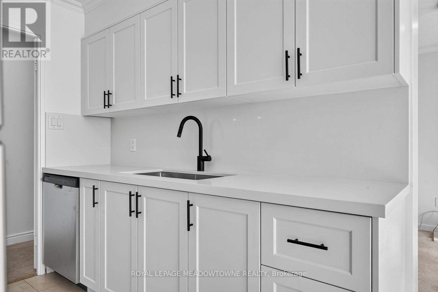 #1501 1580 MISSISSAUGA VALLEY BOULEVARD - Image 18