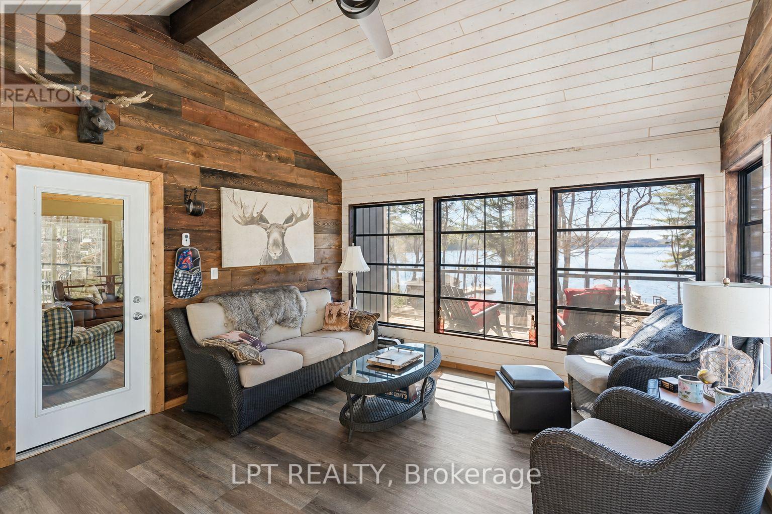 1369 HIPKISS DRIVE - 11