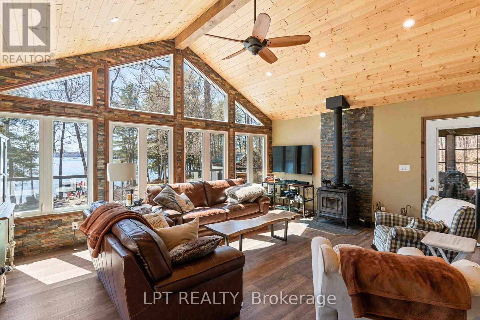 1369 HIPKISS DRIVE - 14