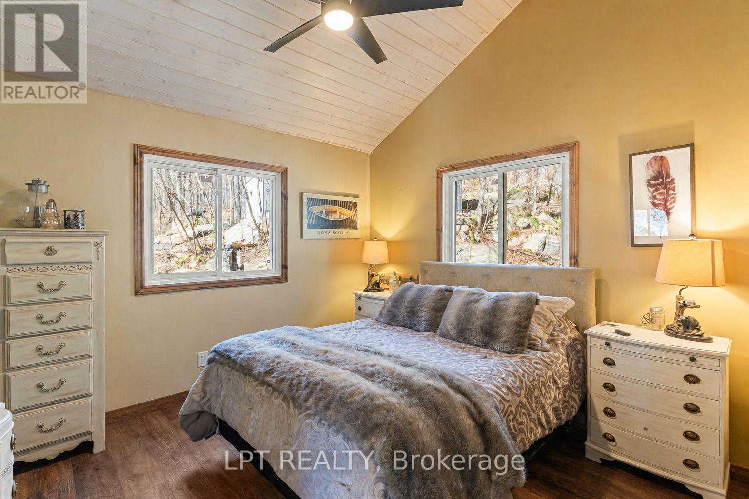 1369 HIPKISS DRIVE - 22