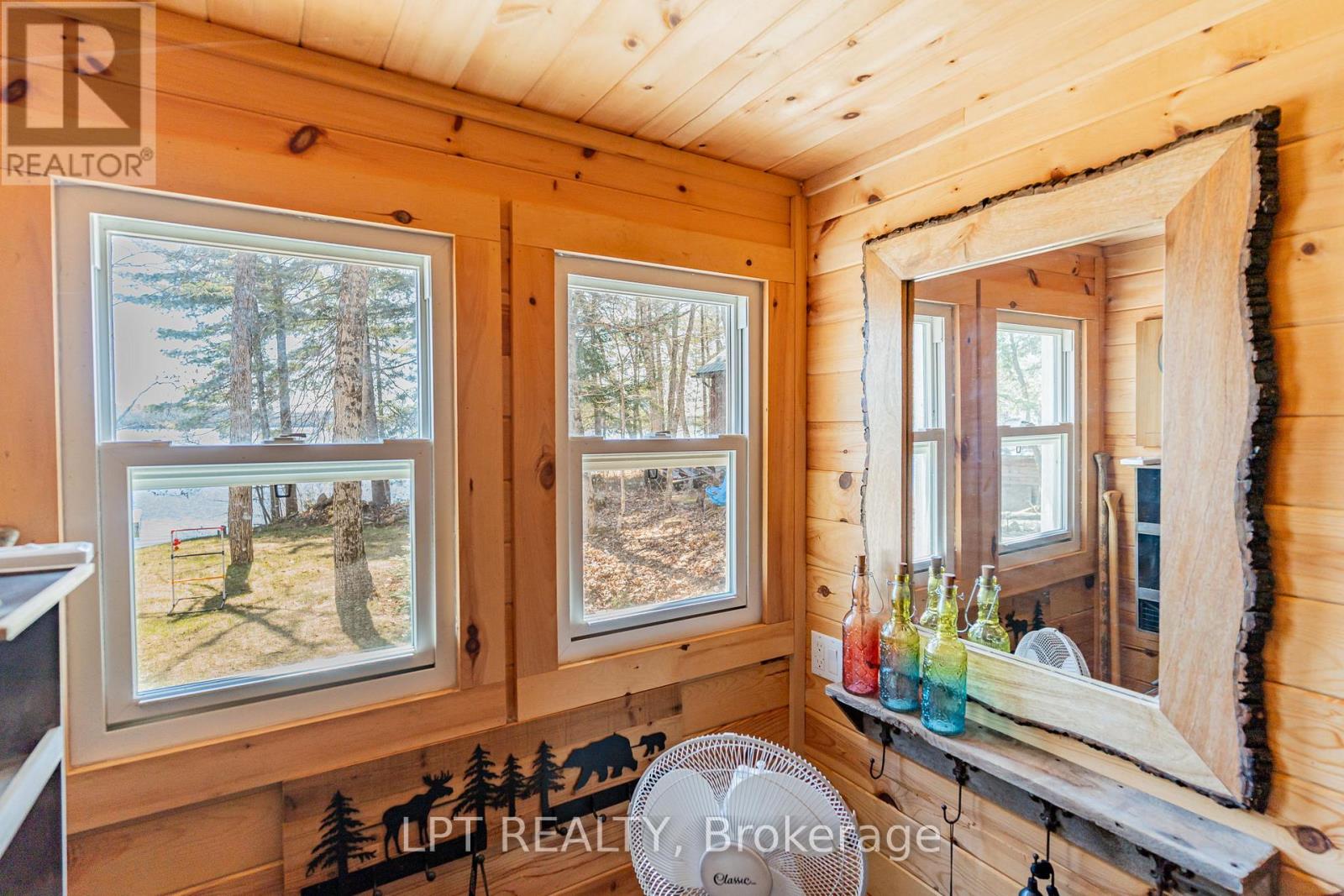 1369 HIPKISS DRIVE - 36