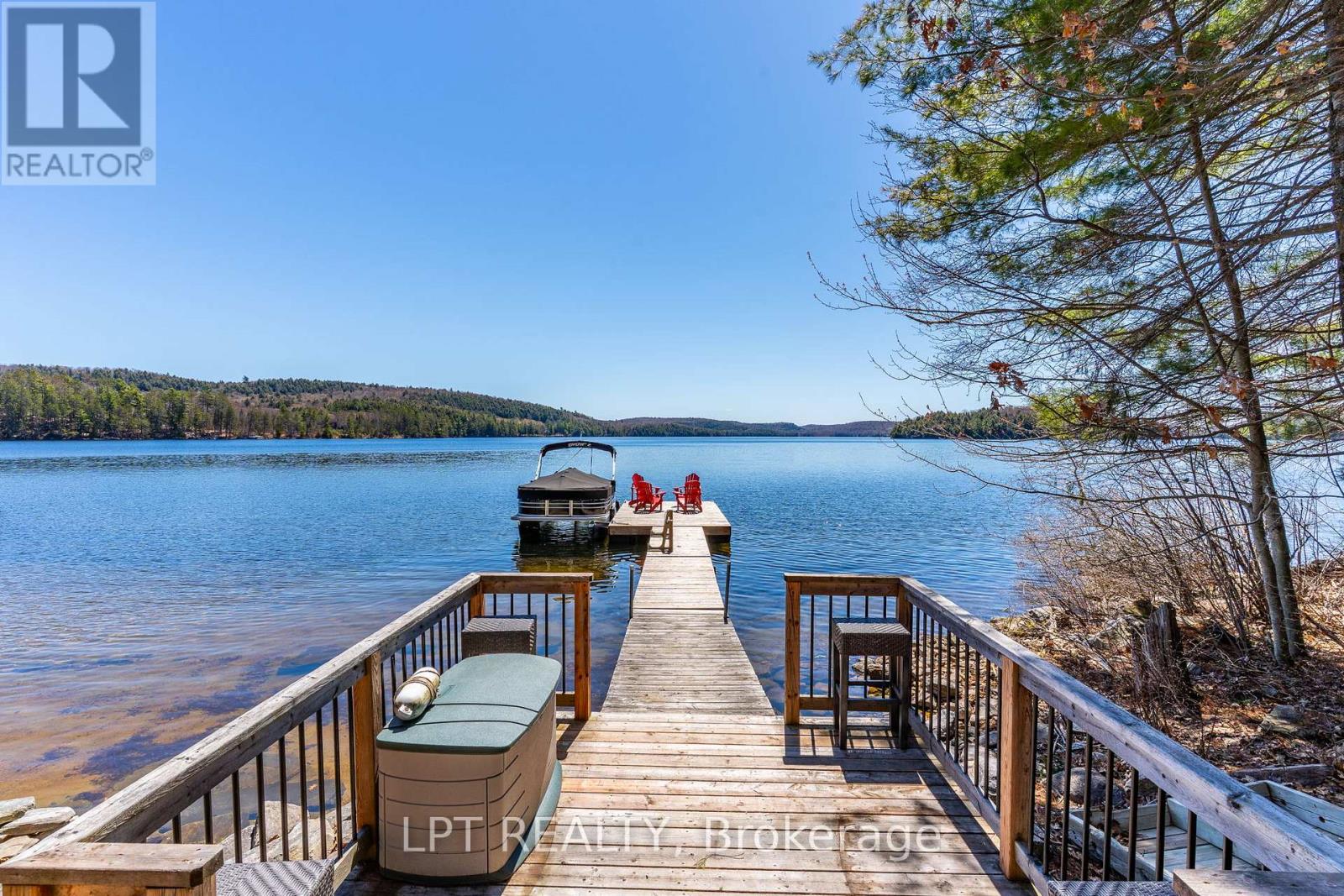 1369 HIPKISS DRIVE - 41