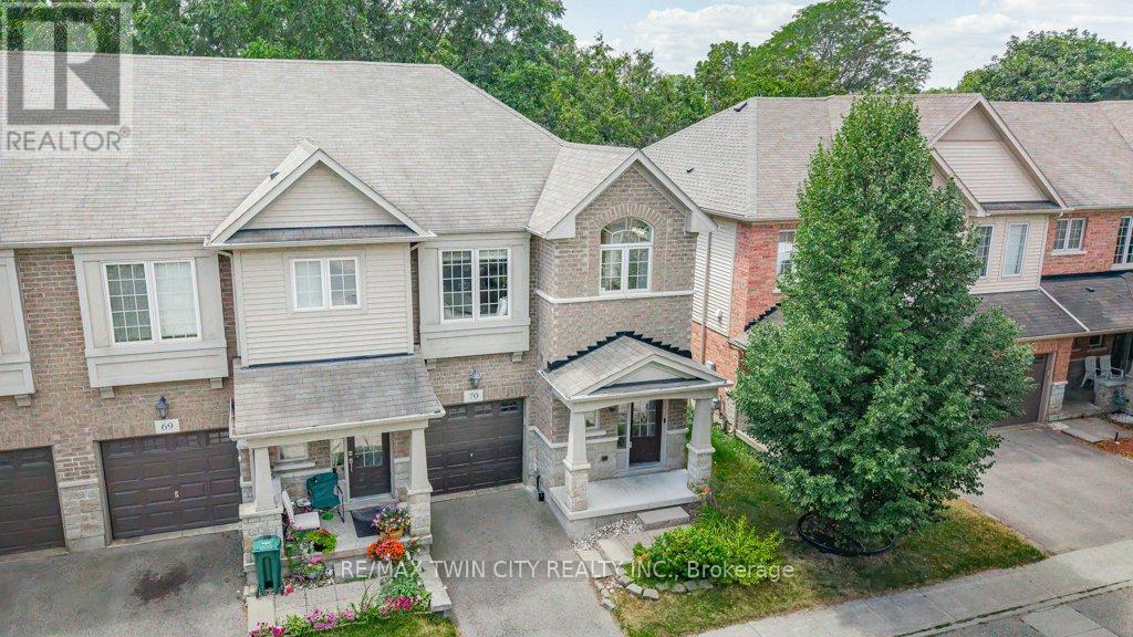 #70 342 MILL STREET - 32