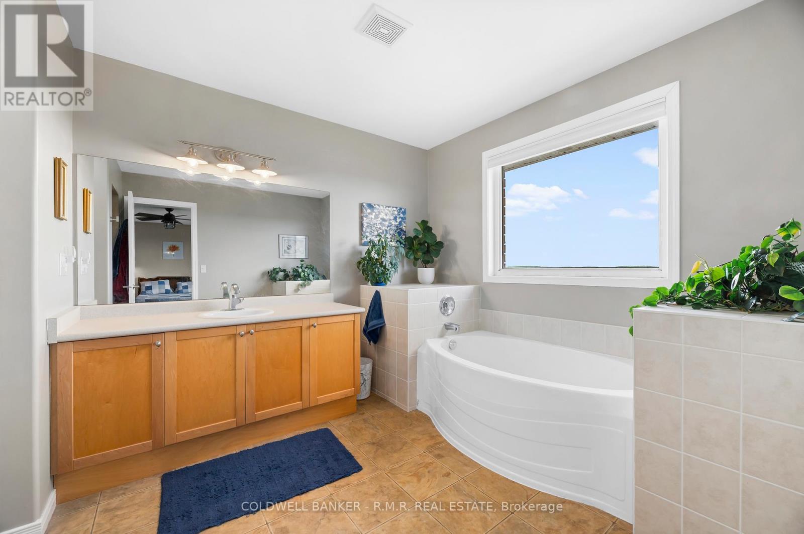 1294 HAGGIS DRIVE - 25