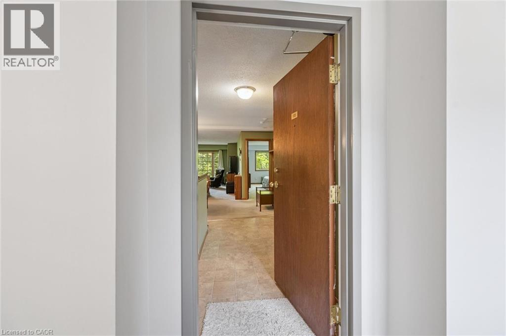 #105 4 ALBERT Street - Image 7