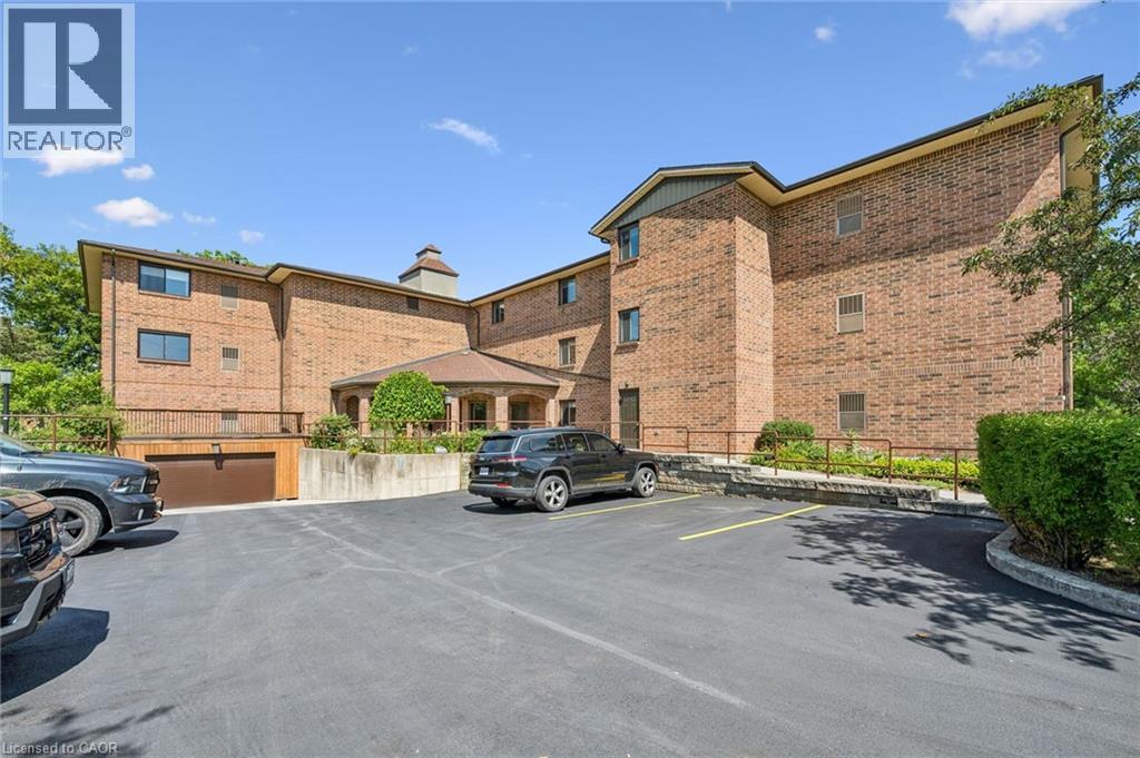 #105 4 ALBERT Street - 2